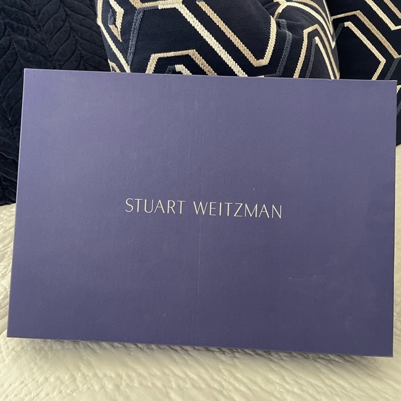 Stuart Weitzman Straighten suede boots. Worn once. Size 8 - women’s - Picture 2 of 6